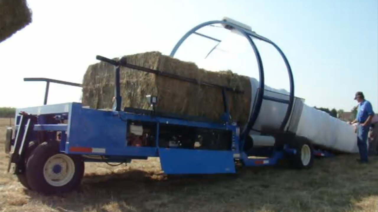 KEMCO INLINE BALE WRAPPER.mp4